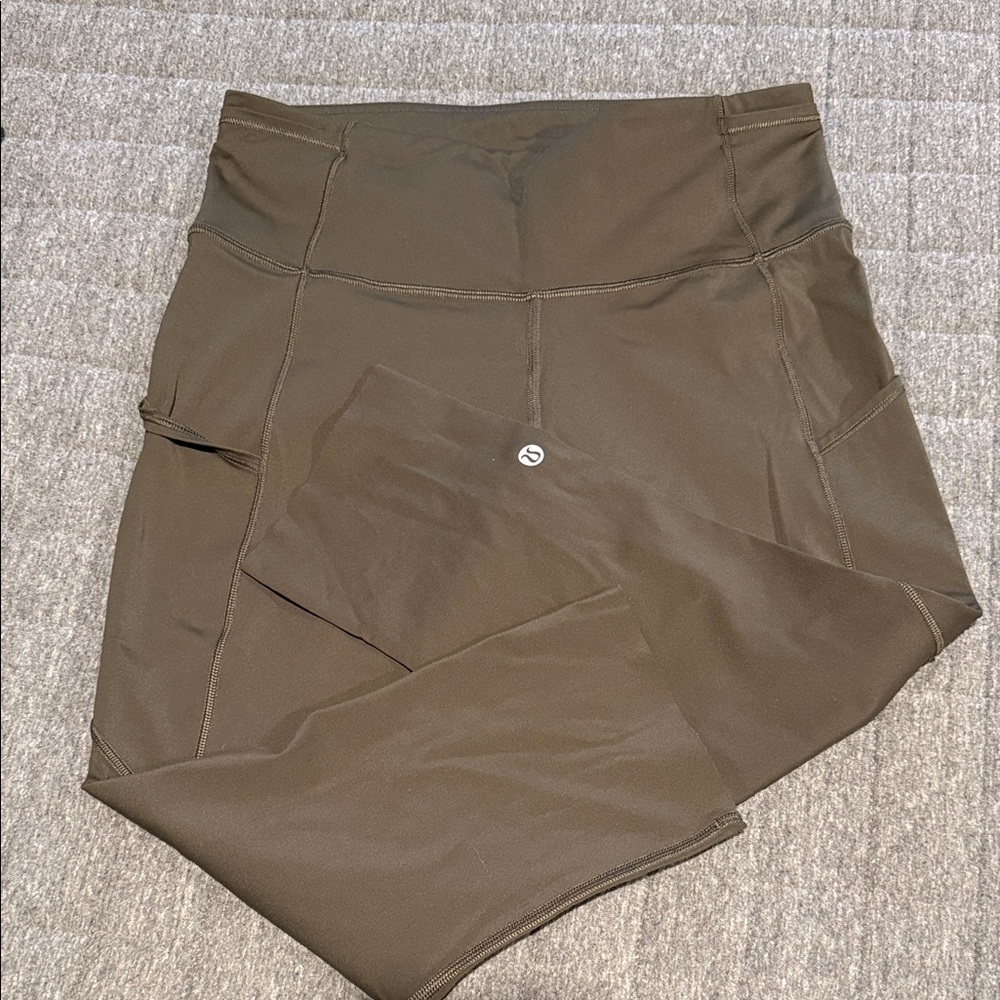lululemon athletica olive green leggings EUC, 8